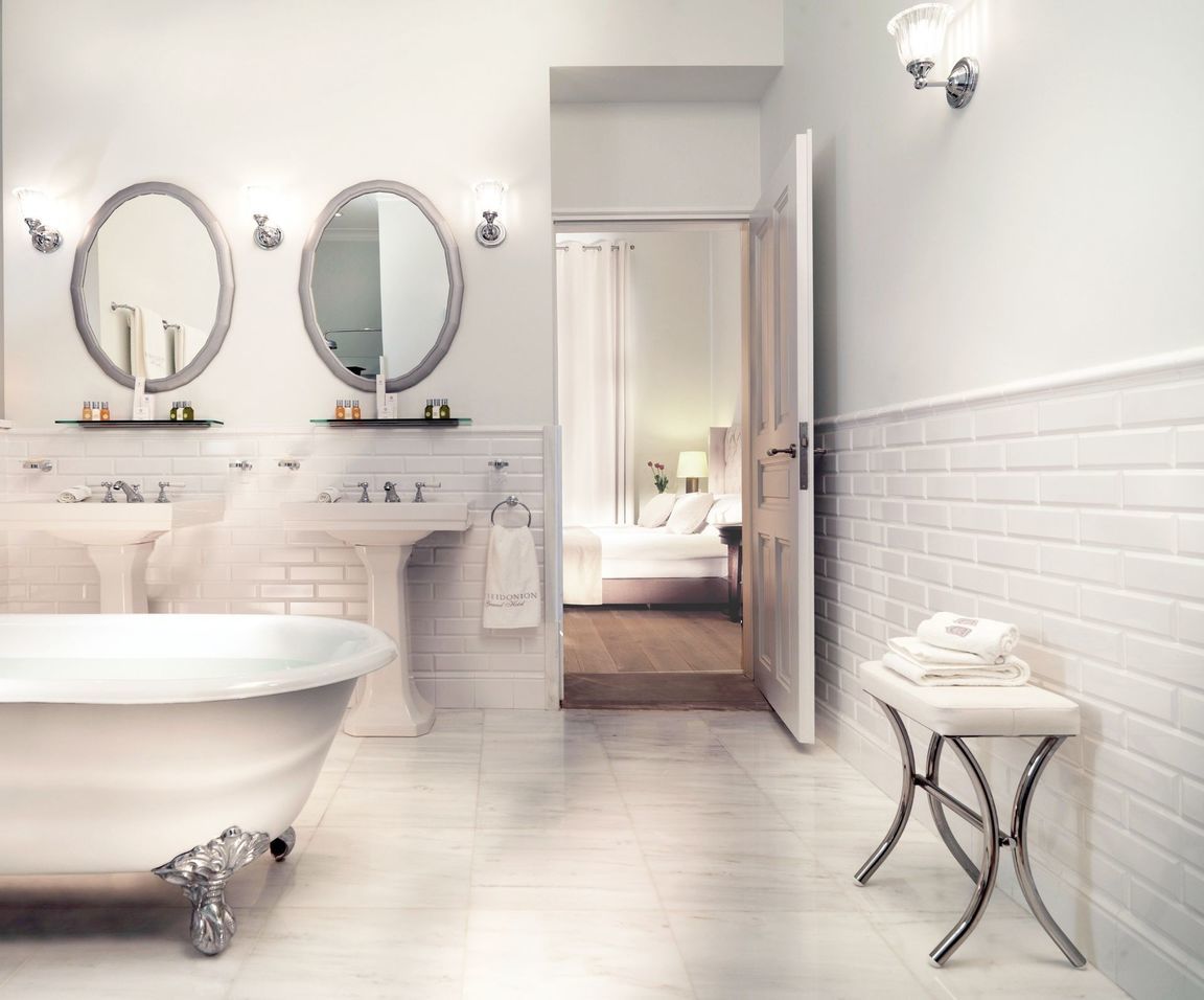 SUPERIOR_SUITE_9